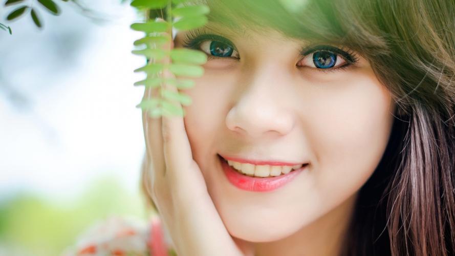 黄仁勋称赞DeepSeek：杭州是“中国硅谷”